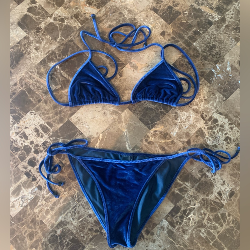Triangl Bikini